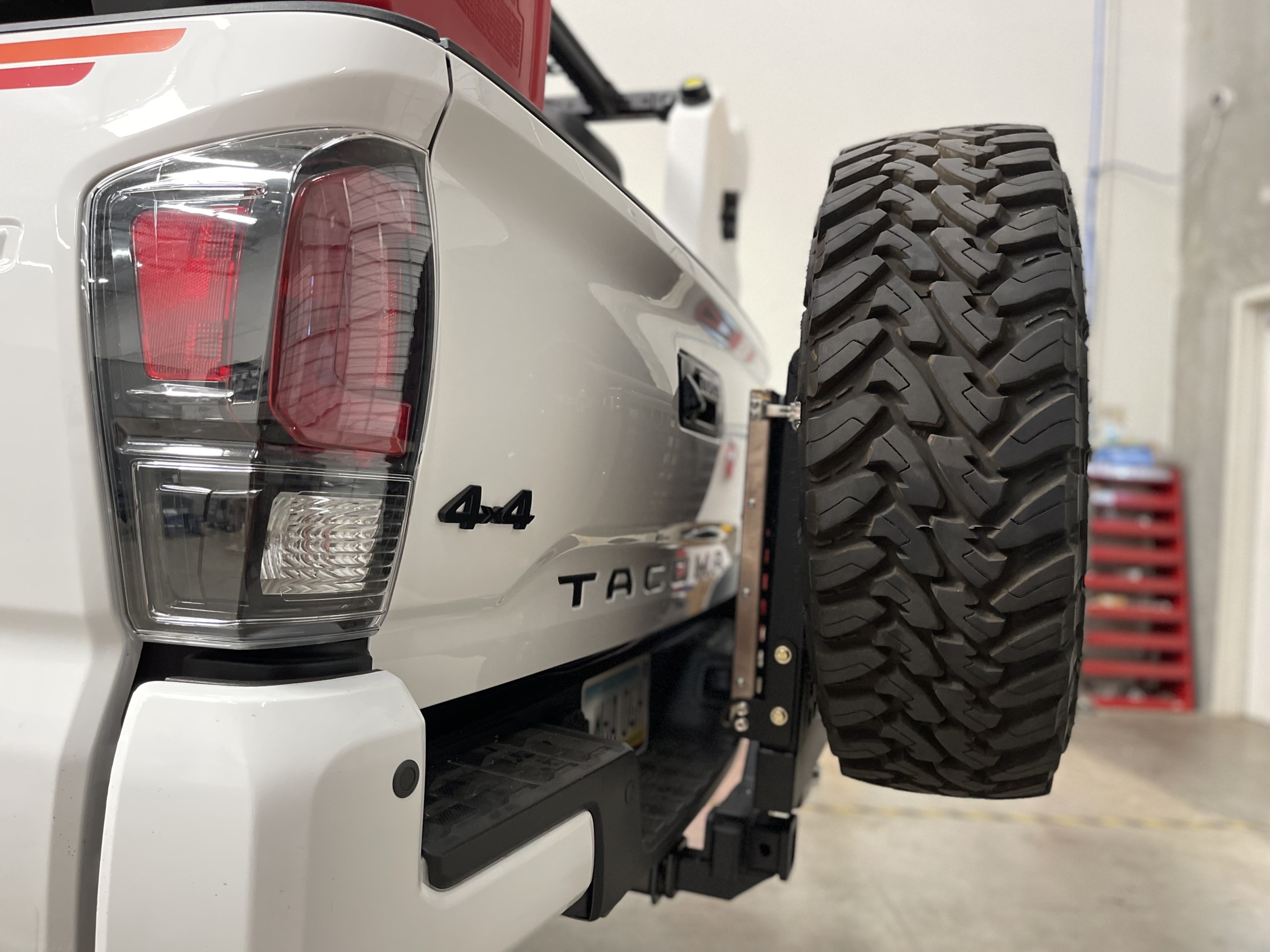 Universal Modular Spare Tire Carrier Rack