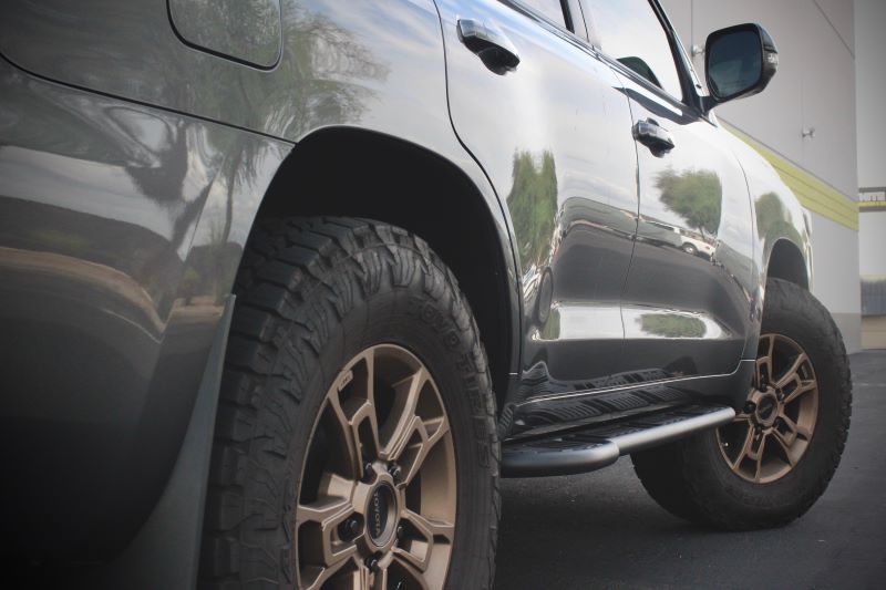 Toyota Land Cruiser 200 Series Rock Sliders