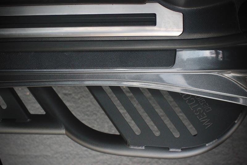 Toyota Land Cruiser 200 Series Rock Sliders